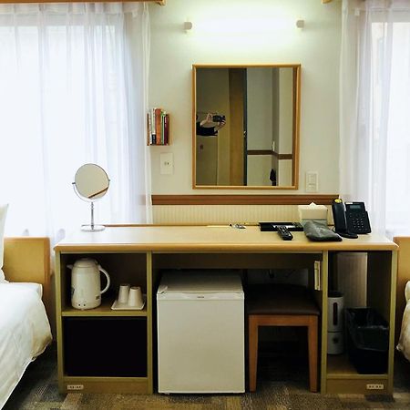 Toyoko Inn Nagoya-eki Shinkansen-guchi Exterior foto
