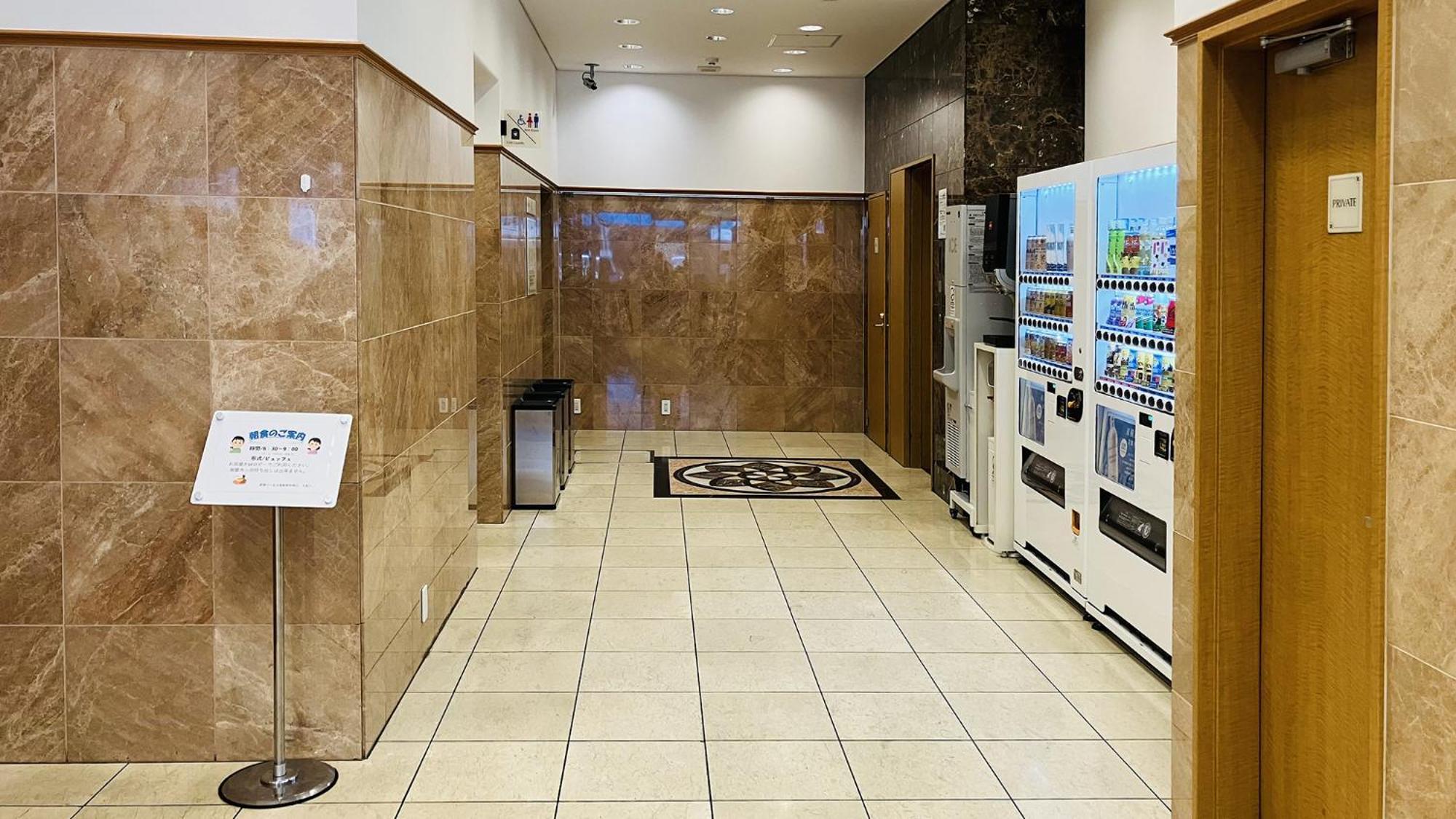 Toyoko Inn Nagoya-eki Shinkansen-guchi Exterior foto